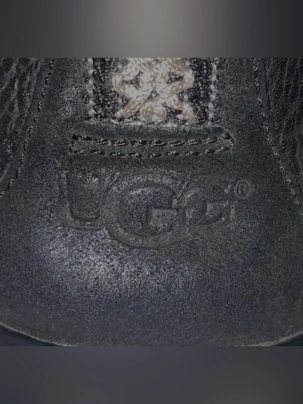 UGG Australia Men Size 12 Black Leather Chukka Boots Lace Up Ankle Shoes 1013234